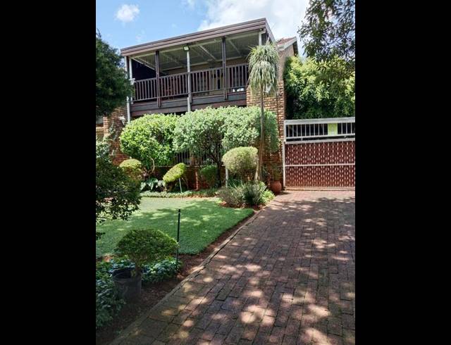 3 BEDROOM TOWNHOUSE FOR SALE IN WONDERBOOM